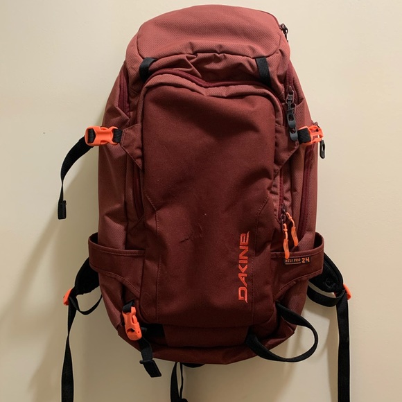 Dakine Handbags - Dakine Heli Pro 24L